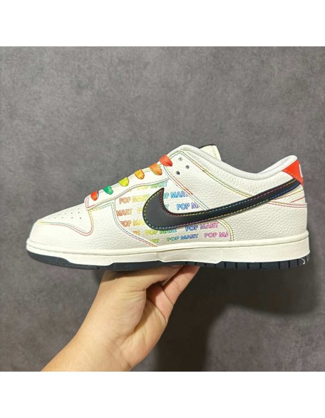 Nike SB Dunk Low 