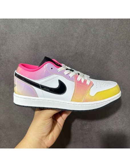 Air Jordan 1 Low 