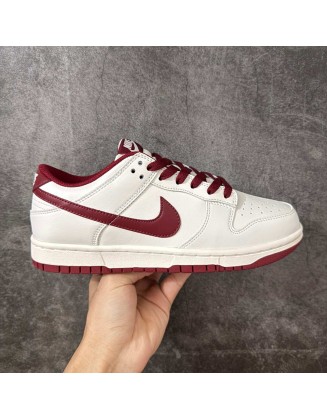 Nike SB Dunk Low 
