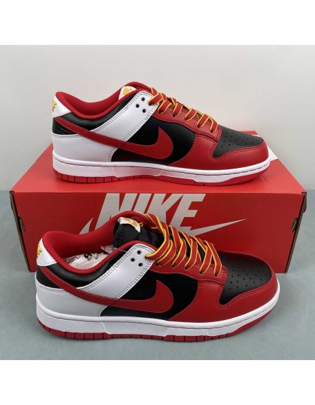 Nike SB Dunk Low 