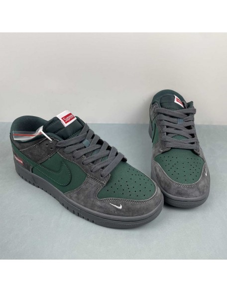 Nike SB Dunk Low