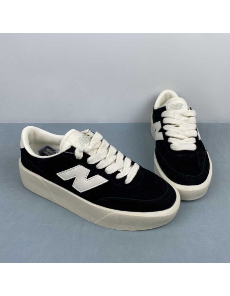 New Balance 750