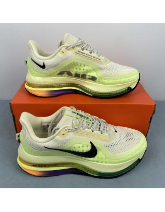 NIKE Pegasus Premium