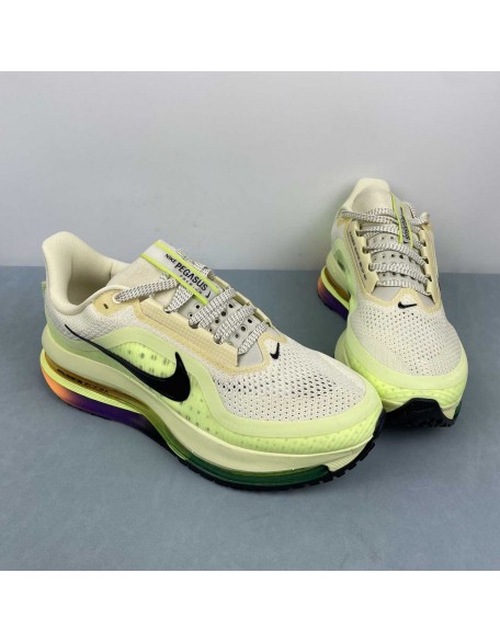 NIKE Pegasus Premium