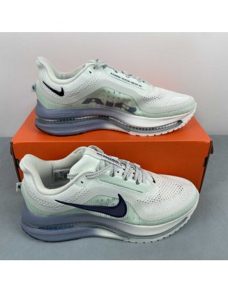 NIKE Pegasus Premium
