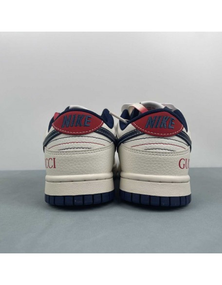 Nike SB Dunk Low