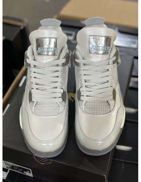 Air Jordan 4 