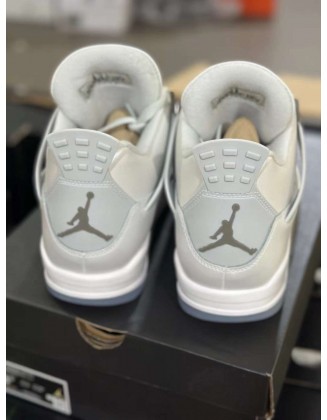 Air Jordan 4 