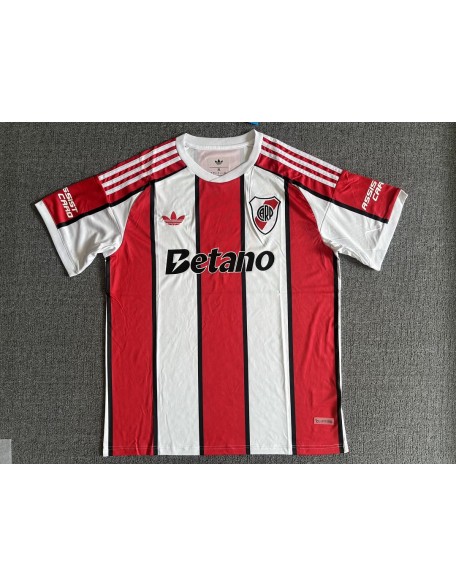 Maillots River Plate 26/27