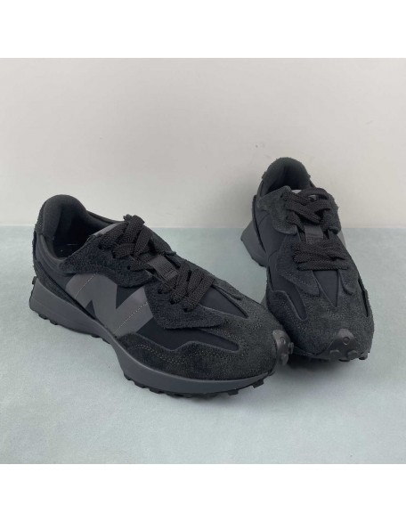 New Balance 327