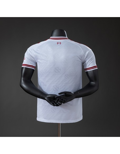 LFC Maillot 26/27 Version du lecteur LFC Maillot 26/27 Version du lecteur