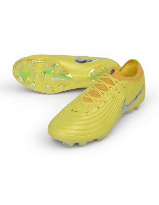 Nike United Tiempo Maestro Elite