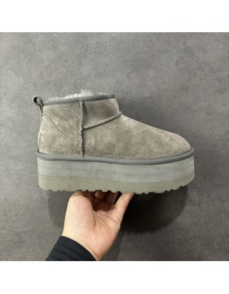 UGG