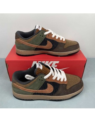 SB Dunk Low