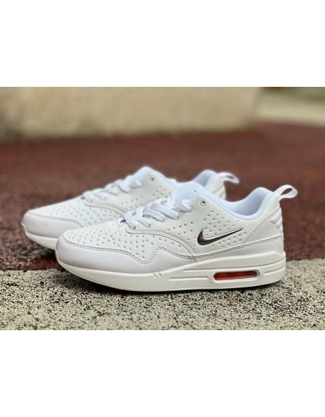 Jacquemus x Nike Air Max 1