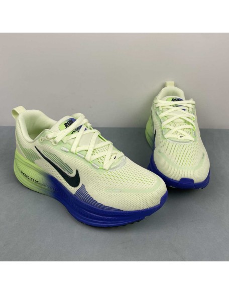 Nike Zoom Vomero PLUS