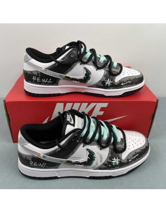 Nike SB Dunk Low Pro