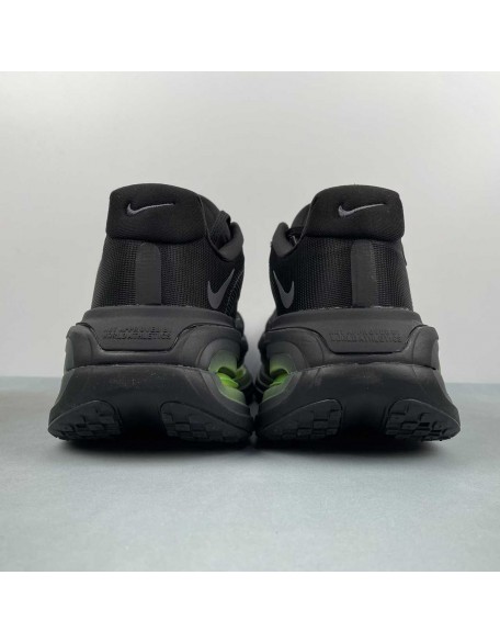 NIKE Vomero Premium