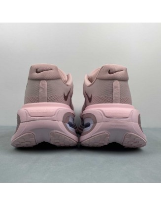 NIKE Vomero Premium