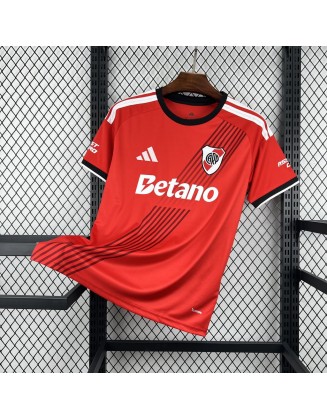 Maillots River Plate 26/27