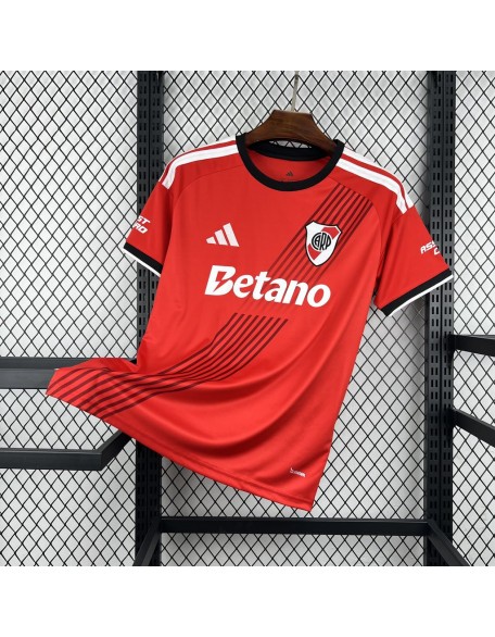 Maillots River Plate 26/27