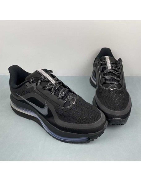 NIKE Pegasus Premium