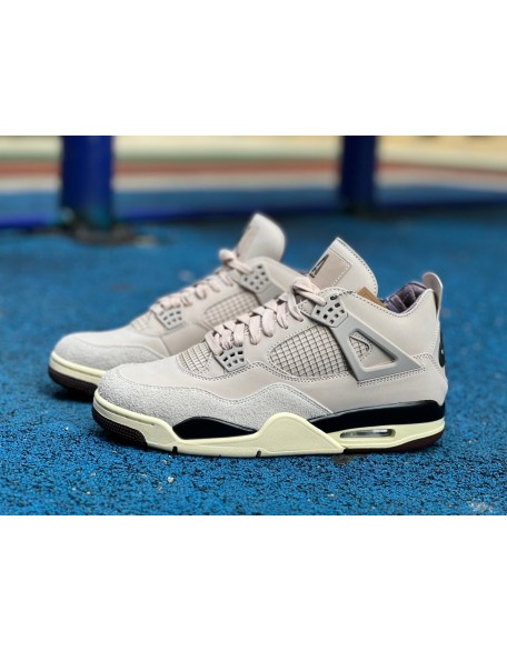Air Jordan 4 Retro