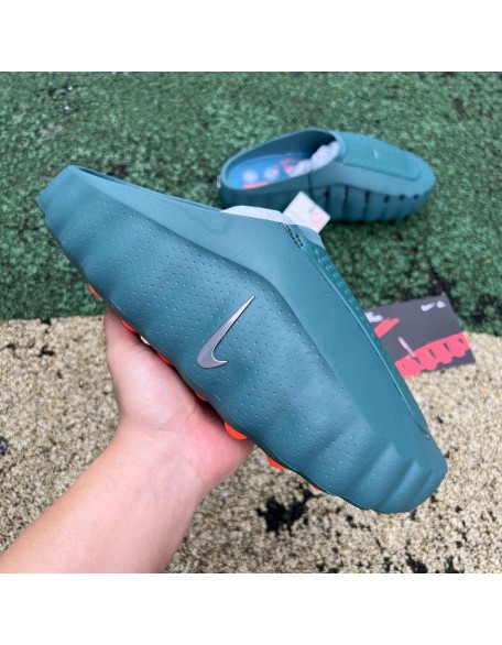 Nike Mind 001
