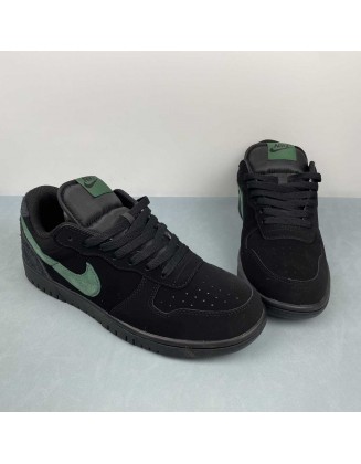 SB Dunk Low