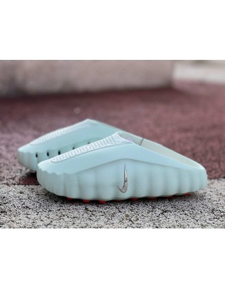 Nike Mind 001