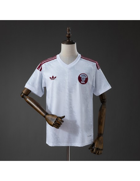 Maillot de Qatar 2026