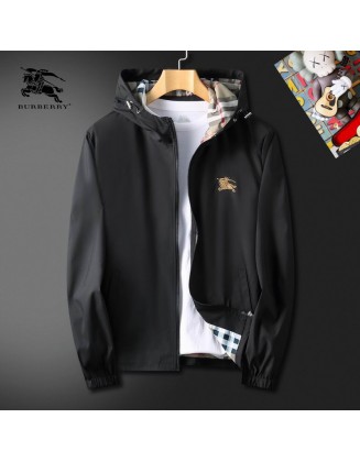 Pull à capuche 