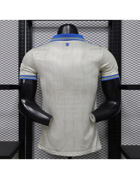 Maillot MU 26/27 version du lecteur Maillot MU 26/27 version du lecteur