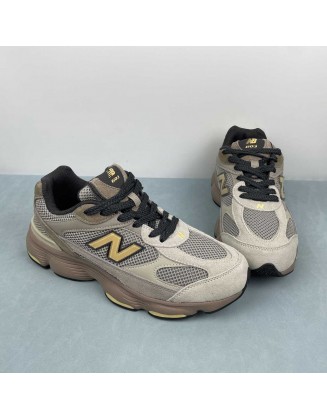 New Balance 603