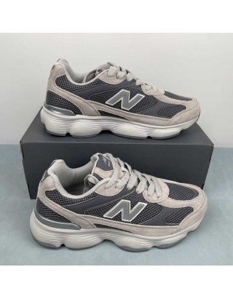 New Balance 603
