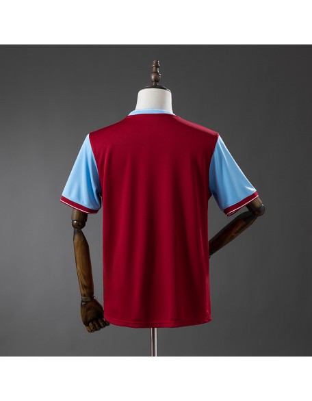 Aston Villa 09/10 Retro Aston Villa 09/10 Retro