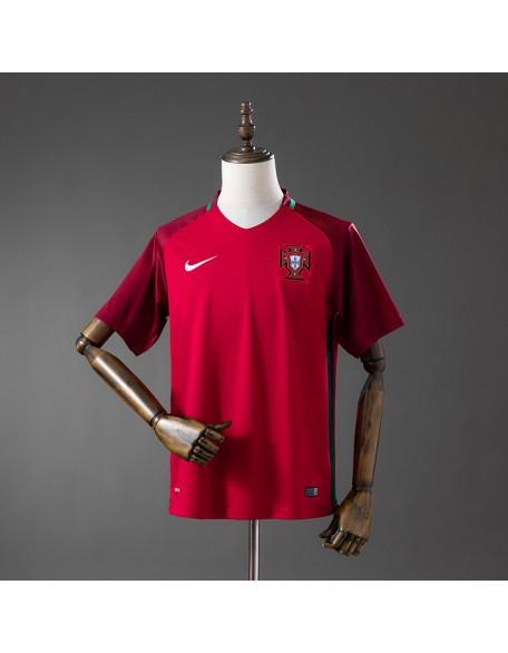 Maillots du Portugal Domicile 2018 retro